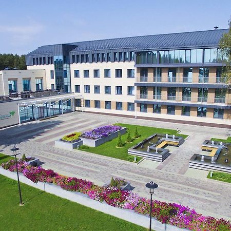 Berezka Health Resort & Spa Salihorsk Exterior foto