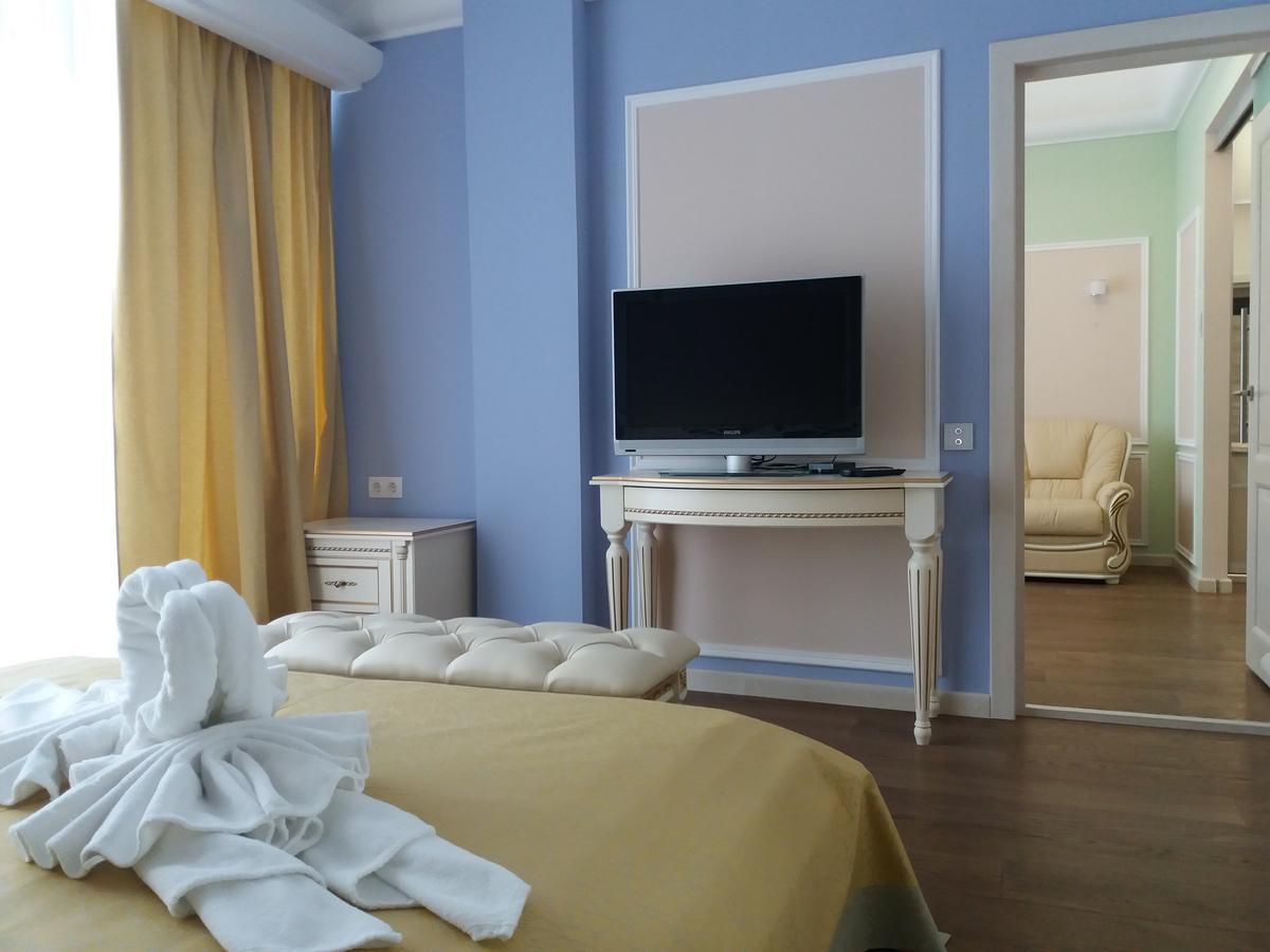 Berezka Health Resort & Spa Salihorsk Exterior foto