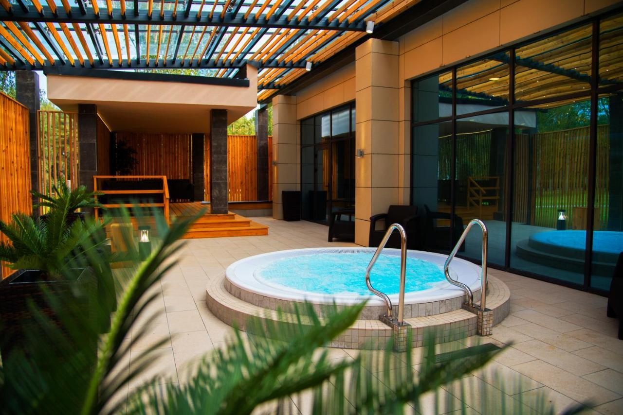 Berezka Health Resort & Spa Salihorsk Exterior foto