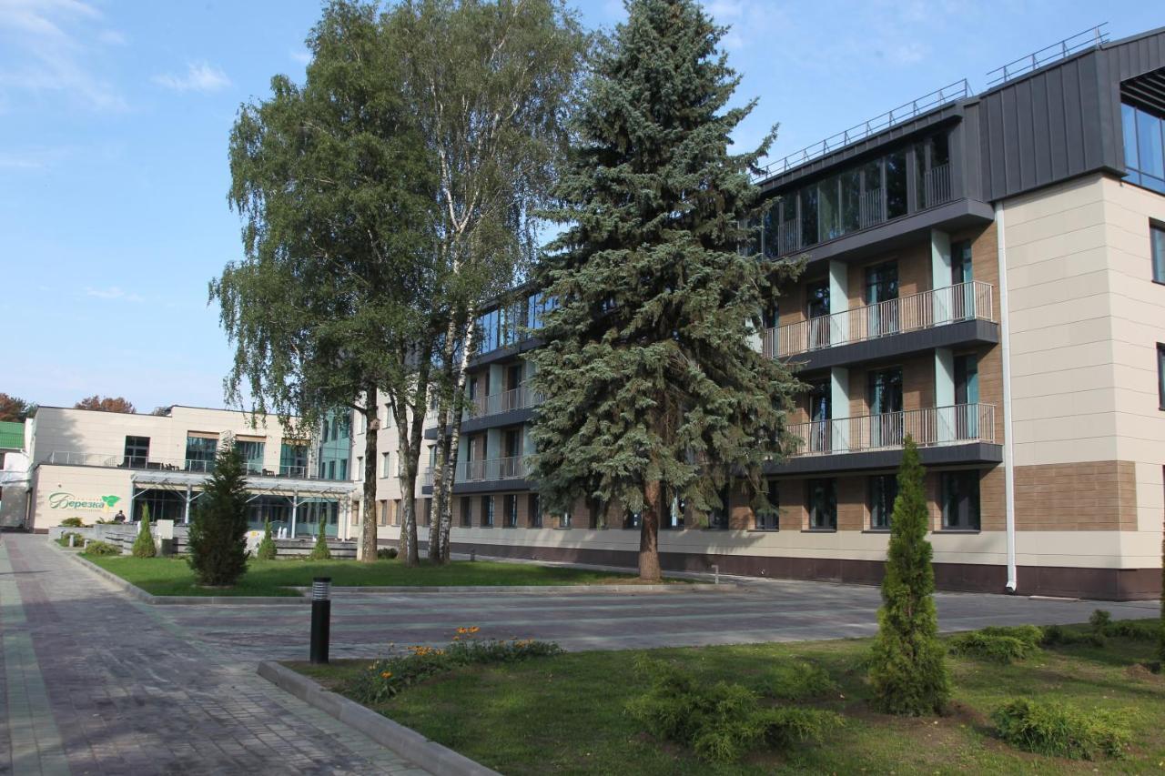 Berezka Health Resort & Spa Salihorsk Exterior foto
